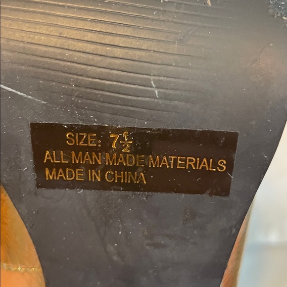 Gold Peep-Toe Heels by Qupid - Picture 7 of 10